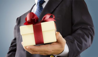 Holiday Business Gift Giving