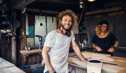 How to Become a Freelance Carpenter