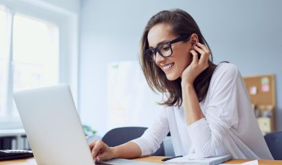 Outfitting Your Home Office for Less: 7 Musts That Won’t Break the Bank
