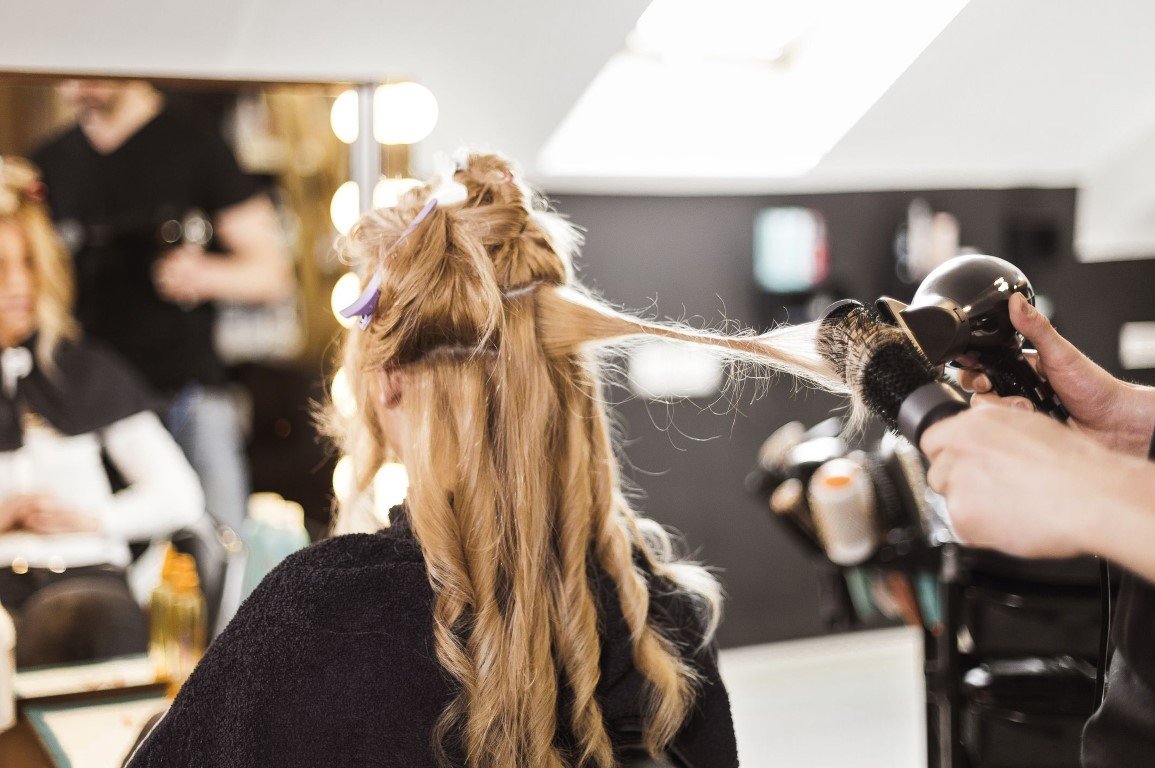 3 Ways You Can Make Your Beauty Salon Stand Out