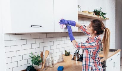 Six of the Best Kitchen Hacks to Save Time and Clean Faster