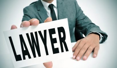 5 Important Factors to Consider When Selecting a Personal Injury Attorney