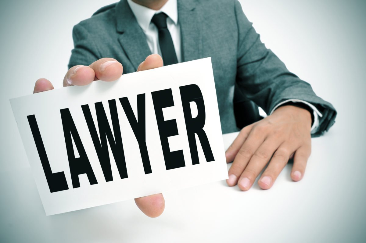 5 Important Factors to Consider When Selecting a Personal Injury Attorney